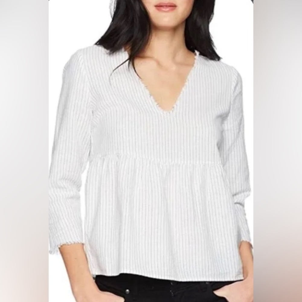 NWT Tavik Women’s Top